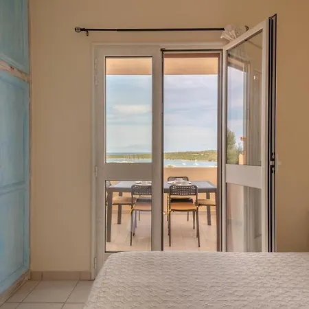 Baia Delle Palme Apartment *